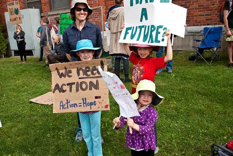 Michele Murray, Isla Murray, Kascha Murray and  Wren Murray