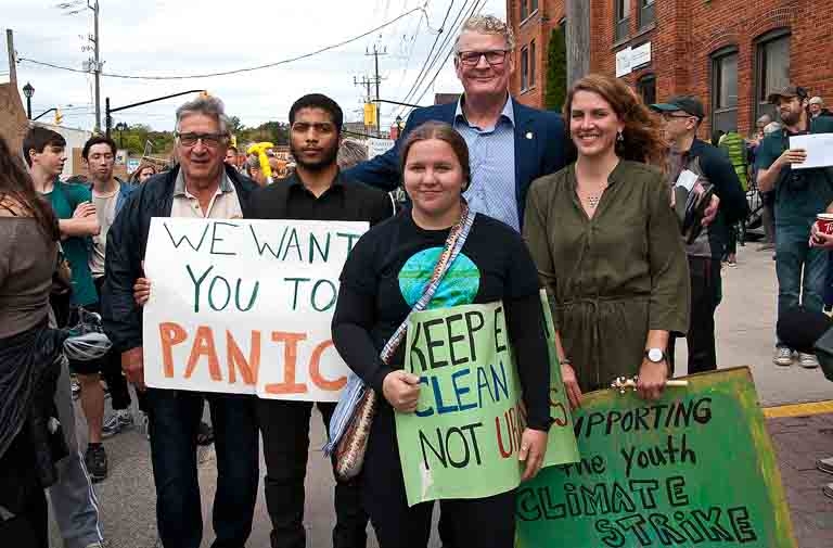 Councillor Ralph Cipolla, Daniel Tucker, Grace Long, Mayor Steve Clarke and Ellen Field