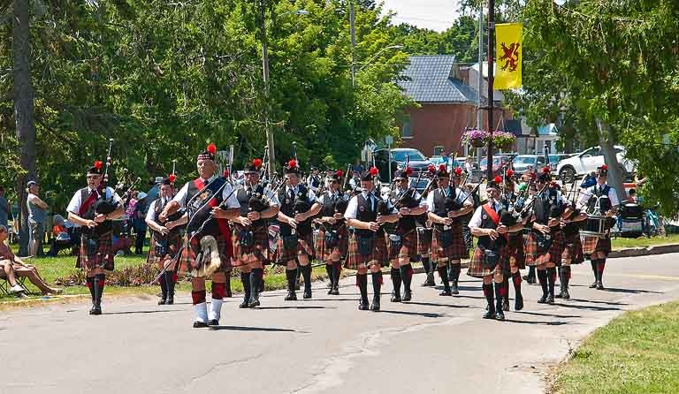 Uxbridge Pipes and Drums
