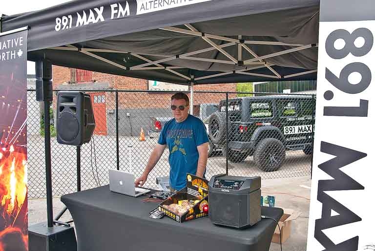 89.1 Max FM's DJ Wilverine played Canadian made music whenever the Offcuts took a break.